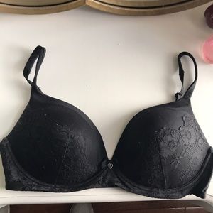 Victoria’s Secret bra